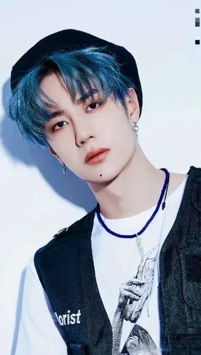 娱乐吃瓜王一博是谁啊视频